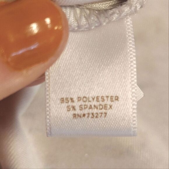 Lauren Conrad LC Pink Red Rosebud Print Short Sleeve Velvet Blouse Small - Picture 9 of 10